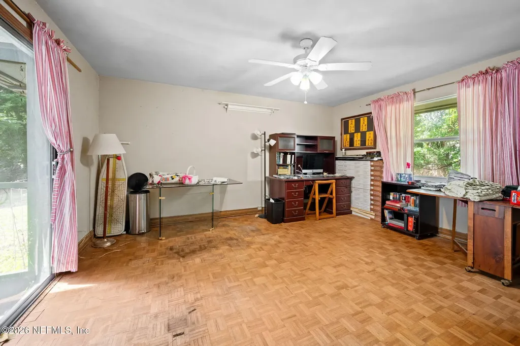 1215 Lamanto Avenue E Jacksonville FL 32211