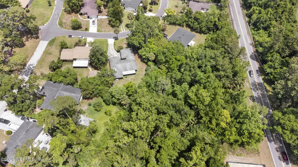 1215 Lamanto Avenue E Jacksonville FL 32211