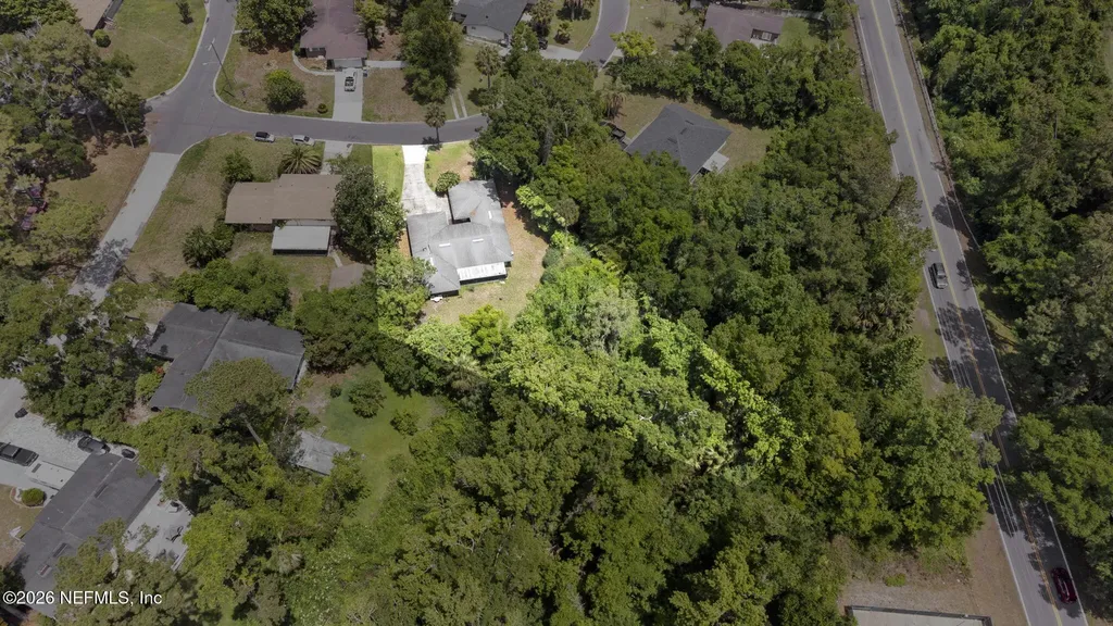 1215 Lamanto Avenue E Jacksonville FL 32211