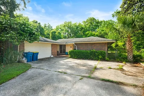 1215 Lamanto Avenue E Jacksonville FL 32211