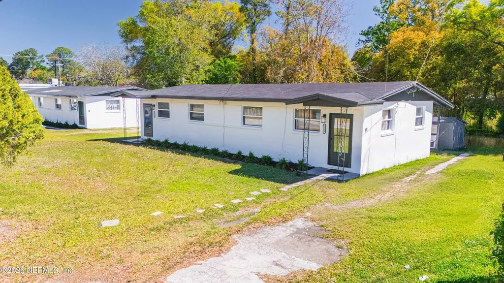 1615 Brookview Drive S Jacksonville FL 32246