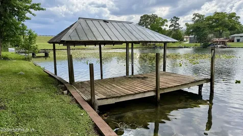 112 Wesley Road Green Cove Springs FL 32043