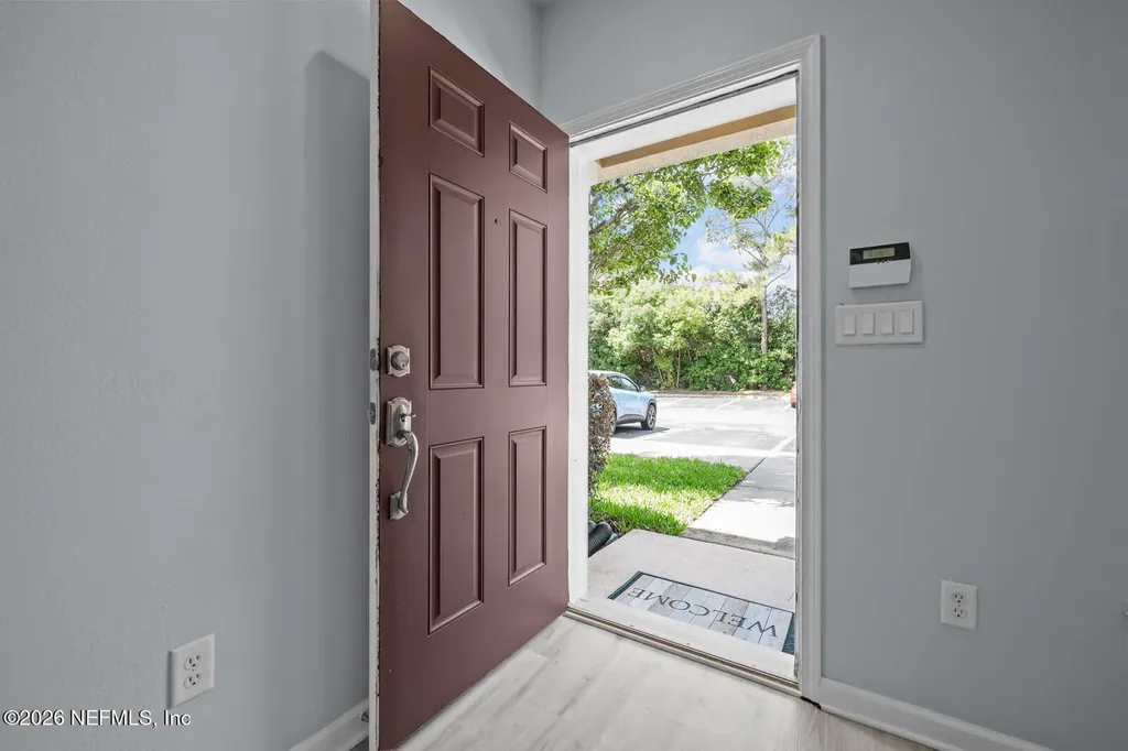 8077 Summerside Circle Jacksonville FL 32256