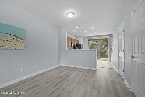 8077 Summerside Circle Jacksonville FL 32256