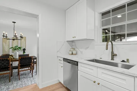 4533 Water Oak Lane Jacksonville FL 32210