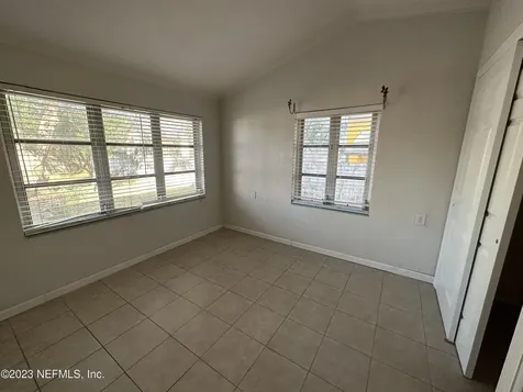 1824 Perry Place Jacksonville FL 32207