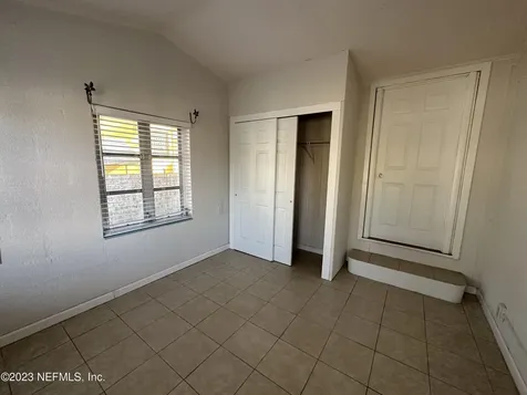 1824 Perry Place Jacksonville FL 32207