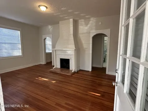 1824 Perry Place Jacksonville FL 32207
