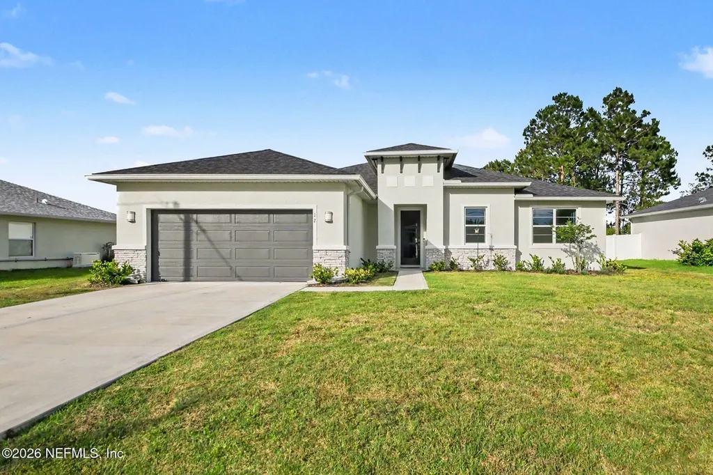 12 Lansing Lane Palm Coast FL 32137