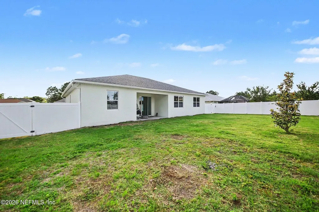 12 Lansing Lane Palm Coast FL 32137
