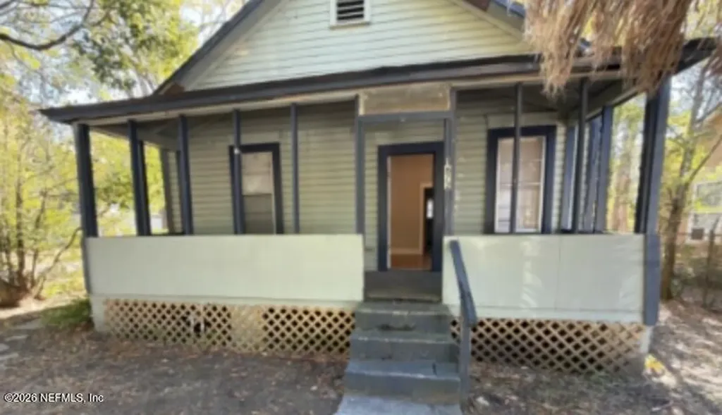1672 W 2nd Street Jacksonville FL 32209