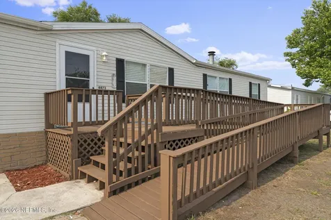8873 Pisces Circle S Jacksonville FL 32222