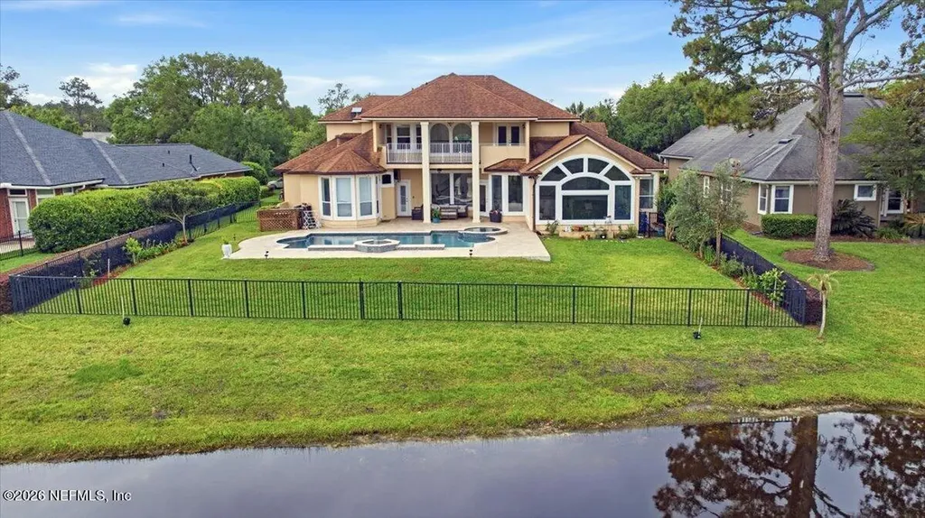 8219 Chester Lake Road N Jacksonville FL 32256