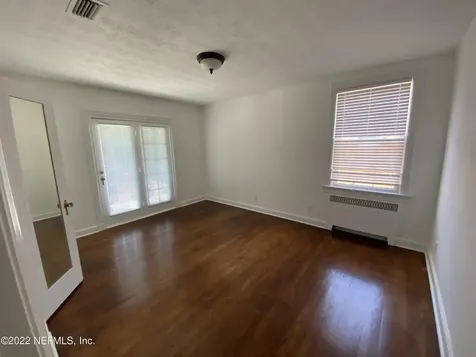 1271 Belmont Terrace Jacksonville FL 32207
