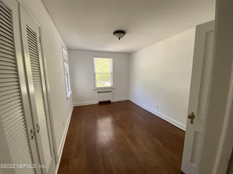 1271 Belmont Terrace Jacksonville FL 32207