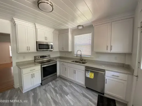 1271 Belmont Terrace Jacksonville FL 32207