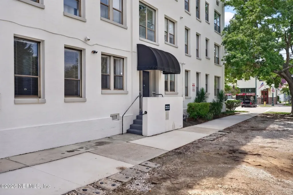 2545 Oak Street Jacksonville FL 32204