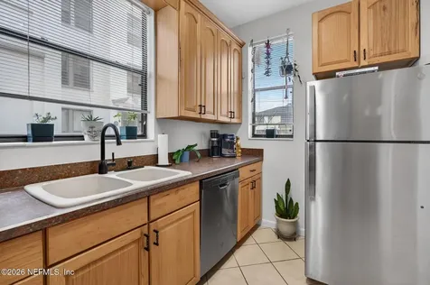 2545 Oak Street Jacksonville FL 32204