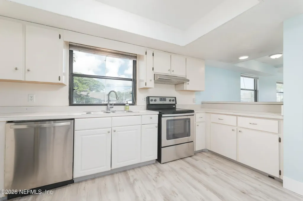 319 Oak Street Neptune Beach FL 32266
