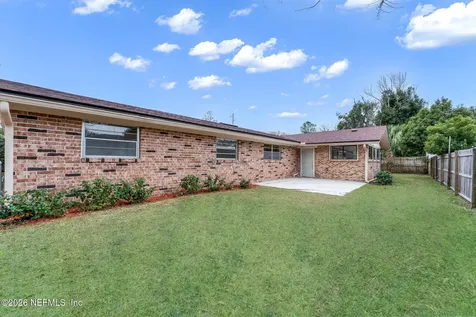 8460 Lynda Sue Lane W Jacksonville FL 32217