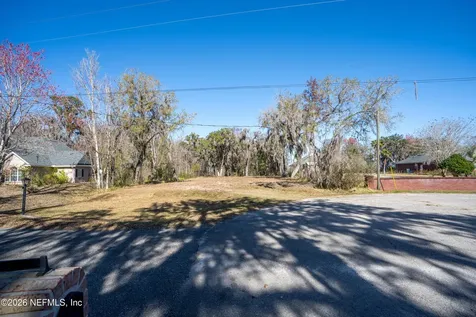 5565 Dianthus Street Green Cove Springs FL 32043