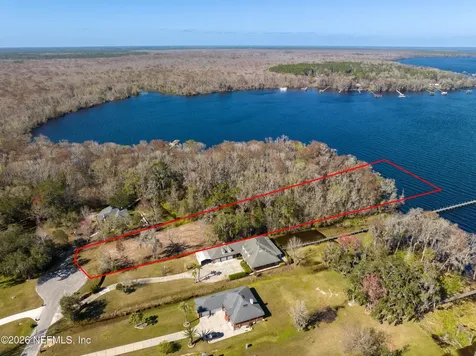 5565 Dianthus Street Green Cove Springs FL 32043