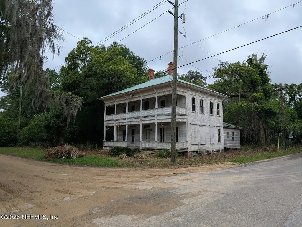 100 Tremont Street Interlachen FL 32148