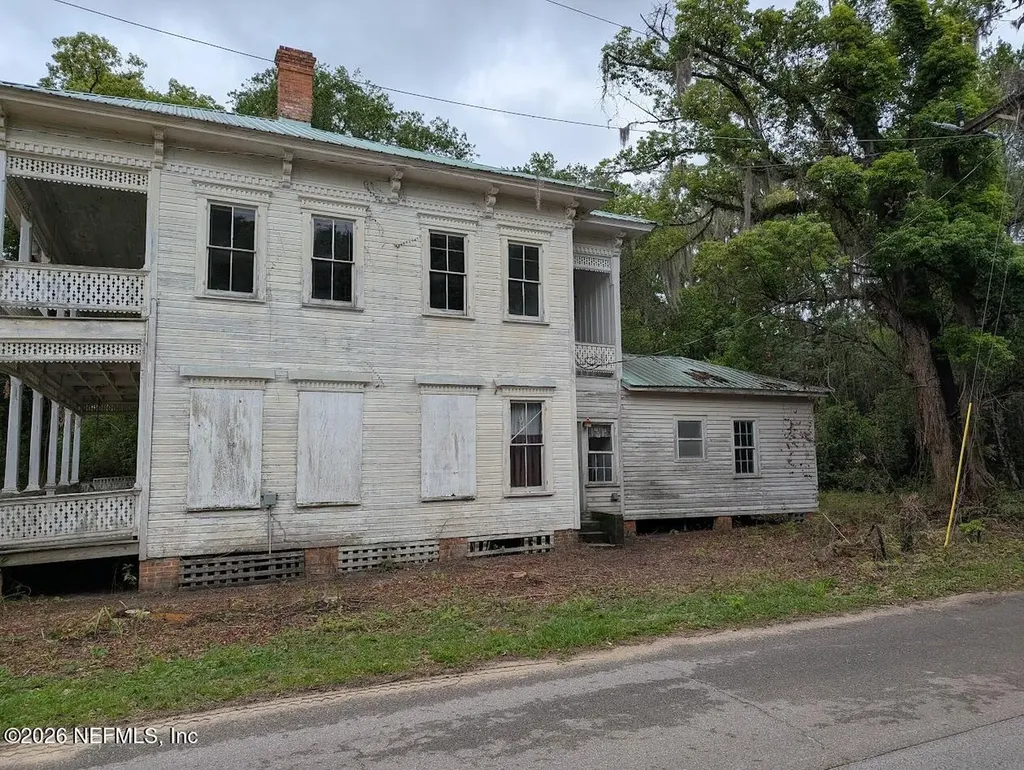 100 Tremont Street Interlachen FL 32148