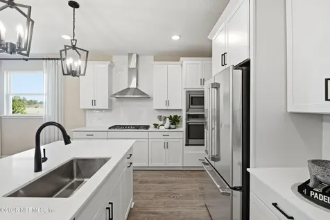 35 White Tree Court St. Augustine FL 32092