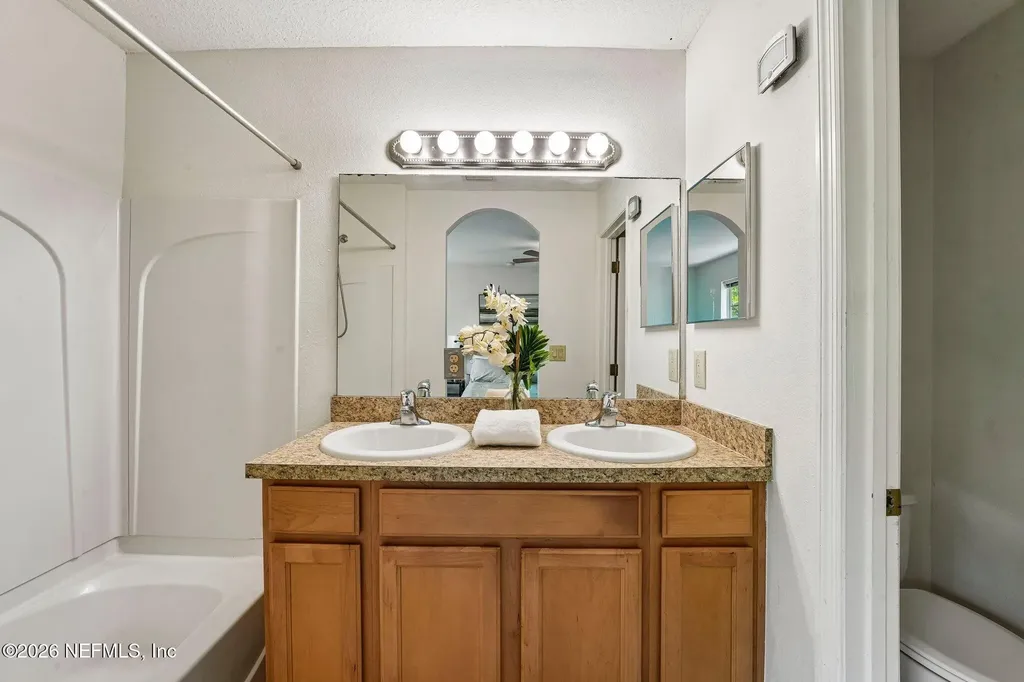 6865 Misty View Drive Jacksonville FL 32210