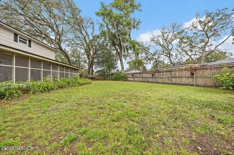 4017 St Isabel Court Jacksonville FL 32277