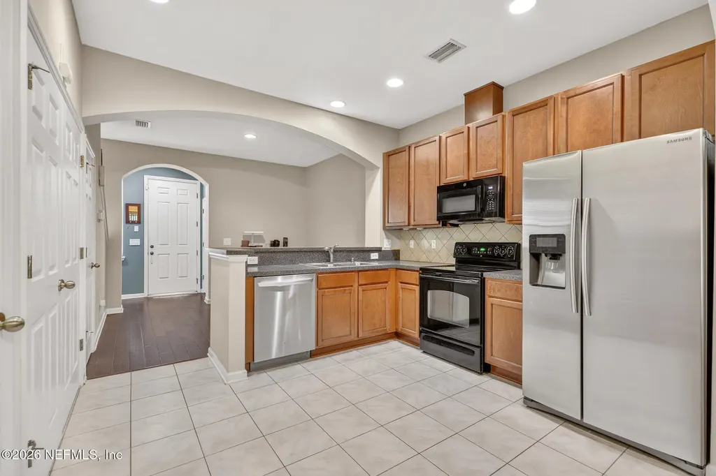 6204 High Tide Boulevard Jacksonville FL 32258