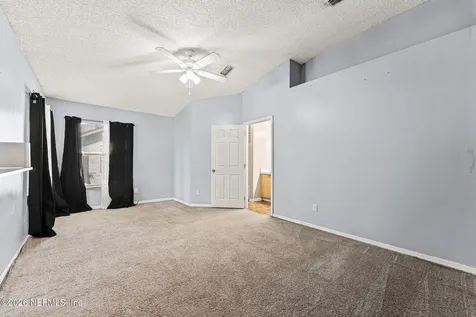 8076 Cumberland Gap Trail N Jacksonville FL 32244