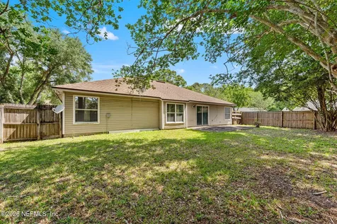8076 Cumberland Gap Trail N Jacksonville FL 32244