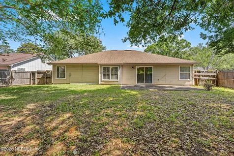 8076 Cumberland Gap Trail N Jacksonville FL 32244