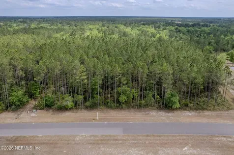 14062 Dunroven Drive Bryceville FL 32009