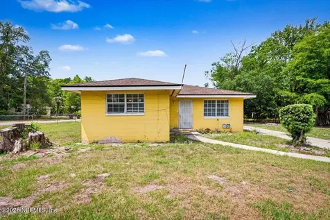 9504 Waynesboro Avenue Jacksonville FL 32208