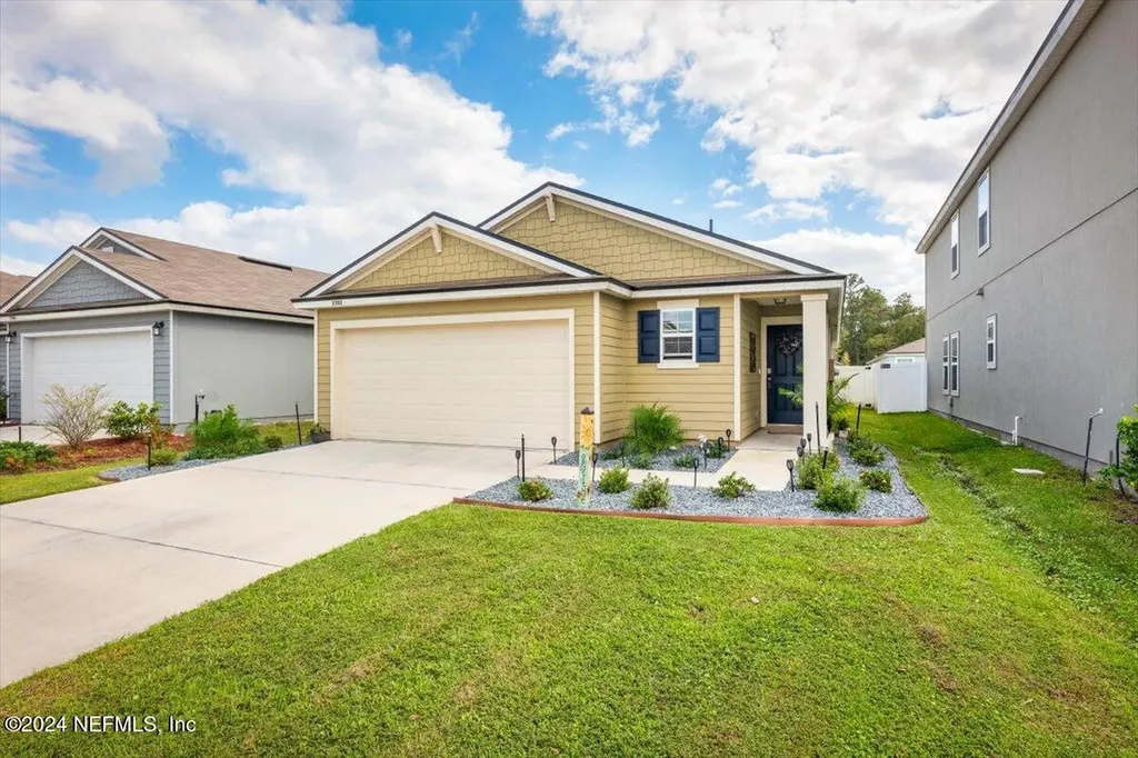 2302 Falling Star Lane Green Cove Springs FL 32043