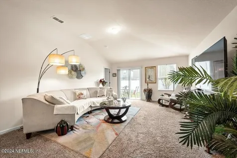 2302 Falling Star Lane Green Cove Springs FL 32043
