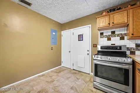 4121 Birmingham Road Jacksonville FL 32207