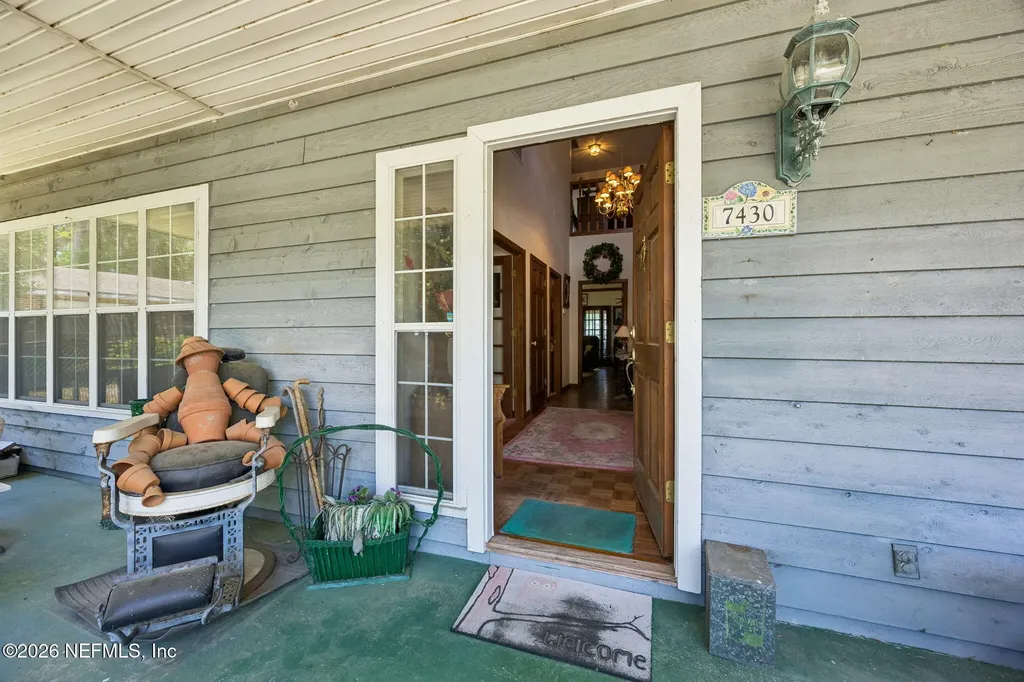 7430 SW County Road 18 Hampton FL 32044