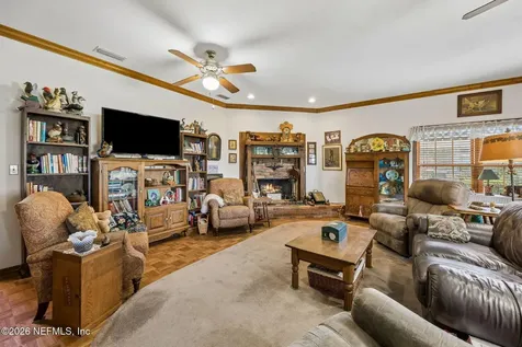 7430 SW County Road 18 Hampton FL 32044