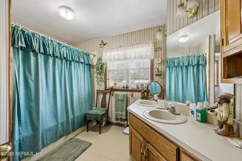 7430 SW County Road 18 Hampton FL 32044