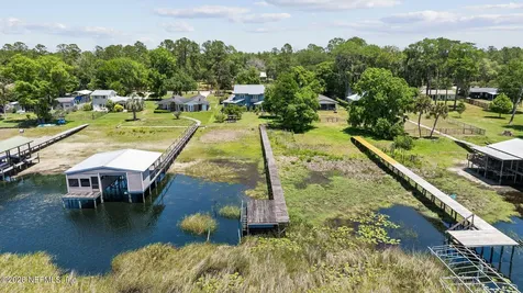 7430 SW County Road 18 Hampton FL 32044