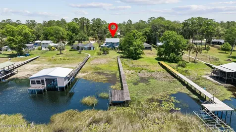 7430 SW County Road 18 Hampton FL 32044