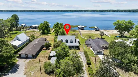7430 SW County Road 18 Hampton FL 32044