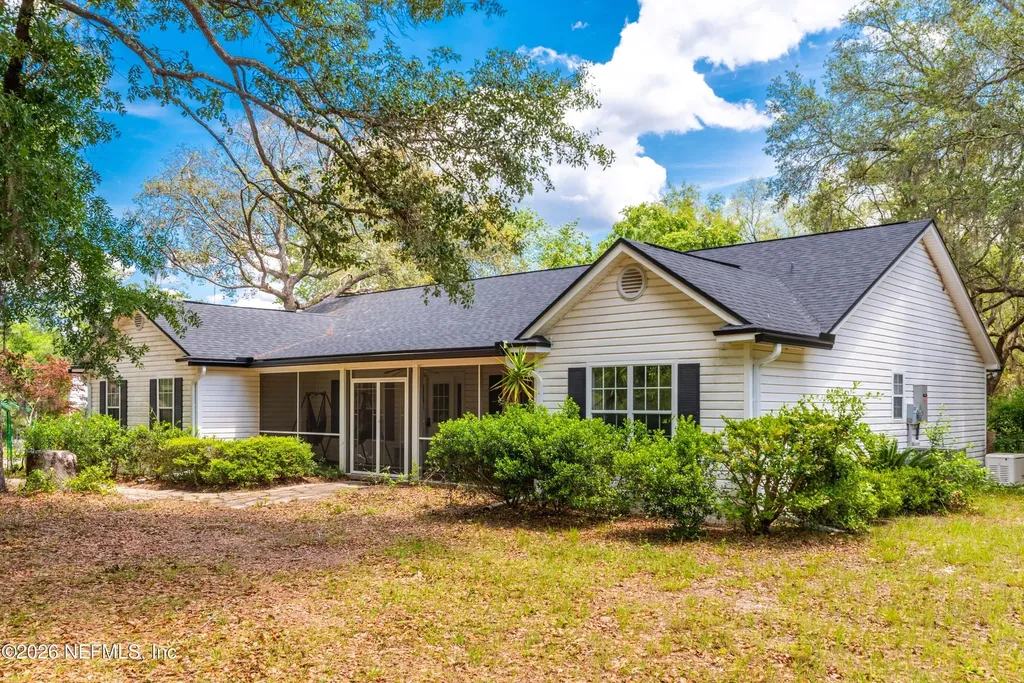 7031 Oakridge Loop Glen St. Mary FL 32040