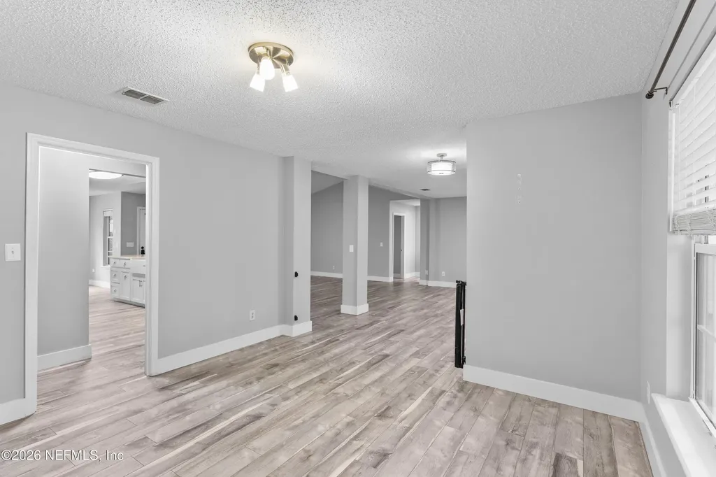 7031 Oakridge Loop Glen St. Mary FL 32040