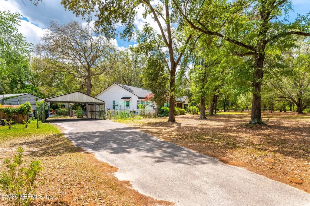 7031 Oakridge Loop Glen St. Mary FL 32040
