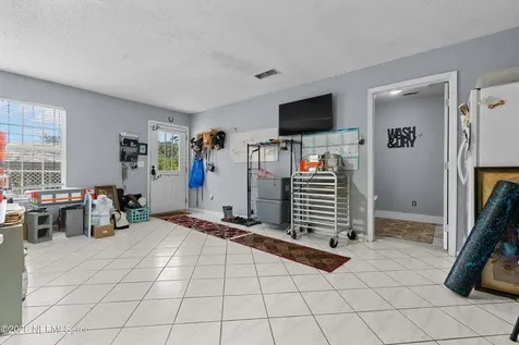 7031 Oakridge Loop Glen St. Mary FL 32040